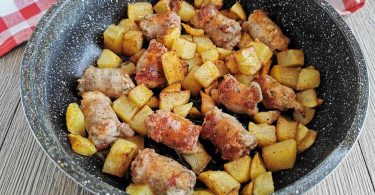 Saucisses et pommes de terre recette facile