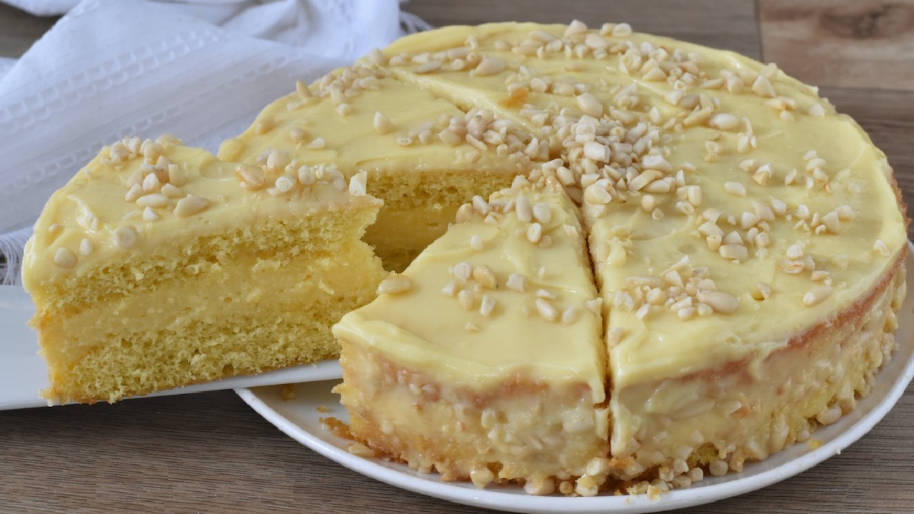 Gâteau italien aux pignons (Torta della nonna)