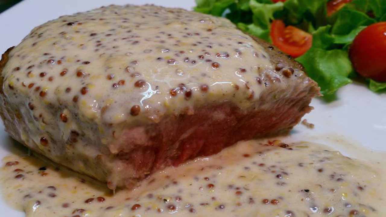 Filet de boeuf sauce à la moutarde ancienne