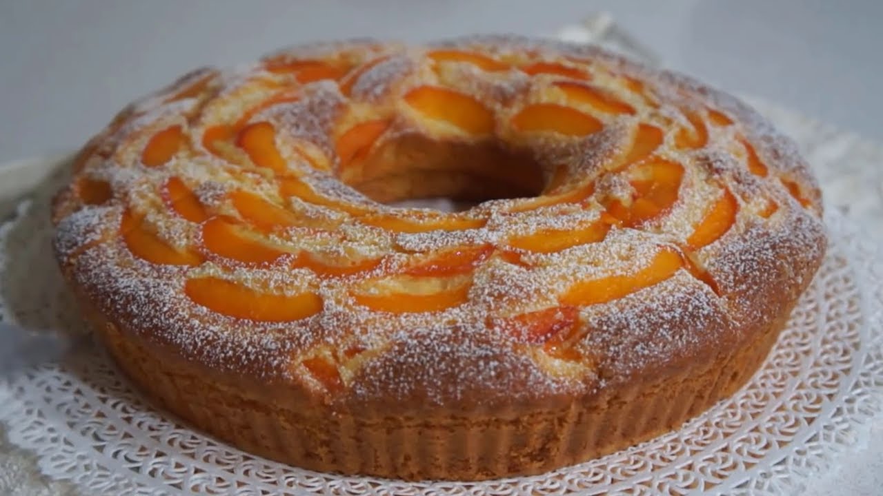 Gâteau aux abricots facile et rapide parfait pour le petit déjeuner