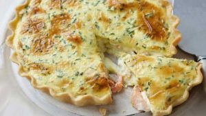 Quiche aux poireaux et au saumon