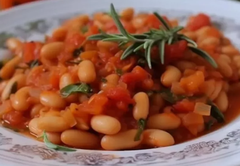 Haricots plats à la tomate